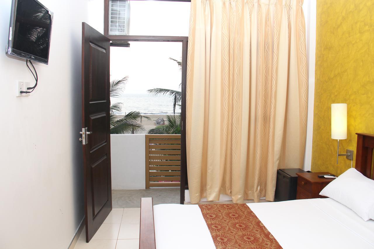 Zendara Hotel Negombo Esterno foto