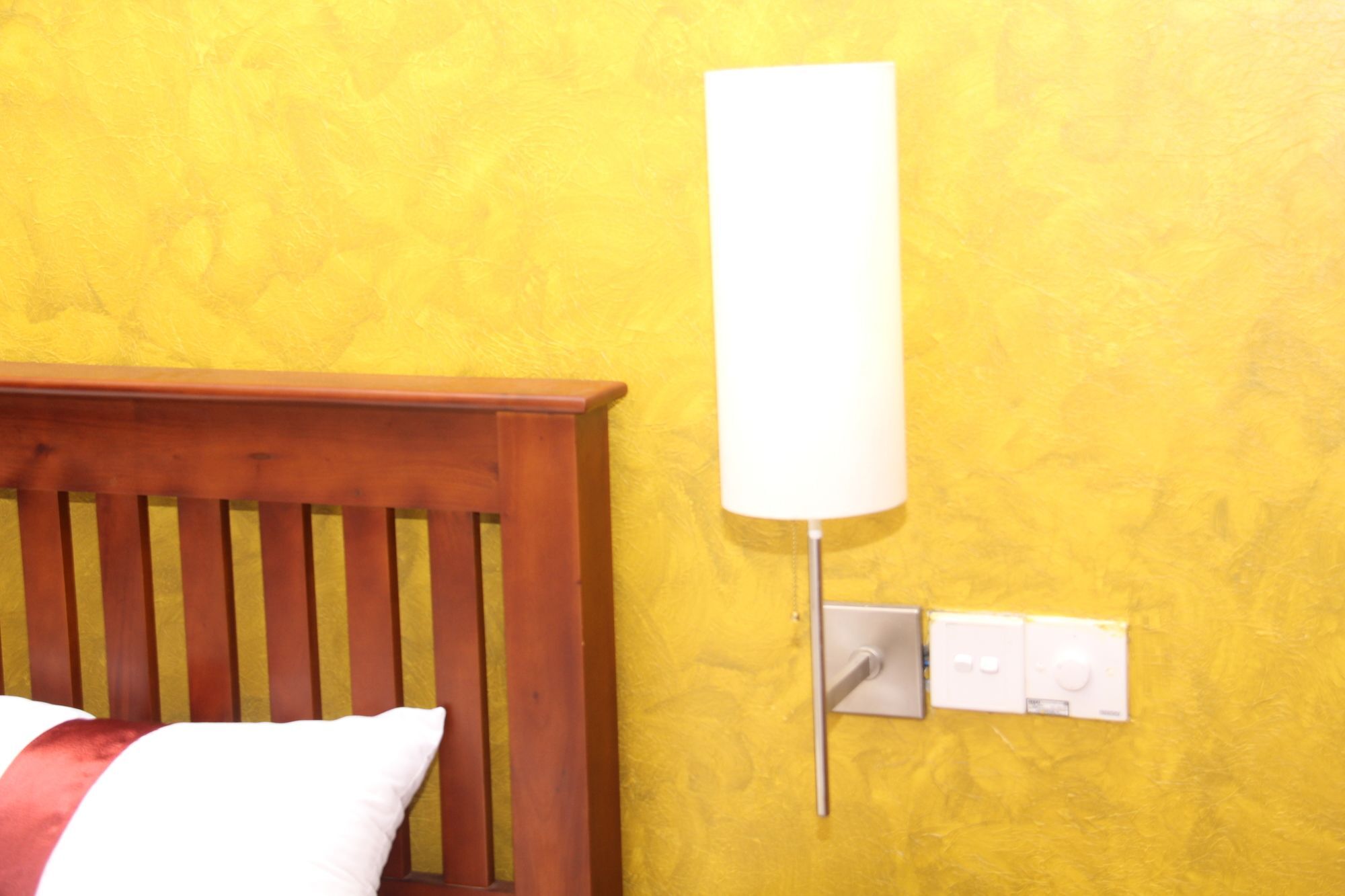 Zendara Hotel Negombo Esterno foto