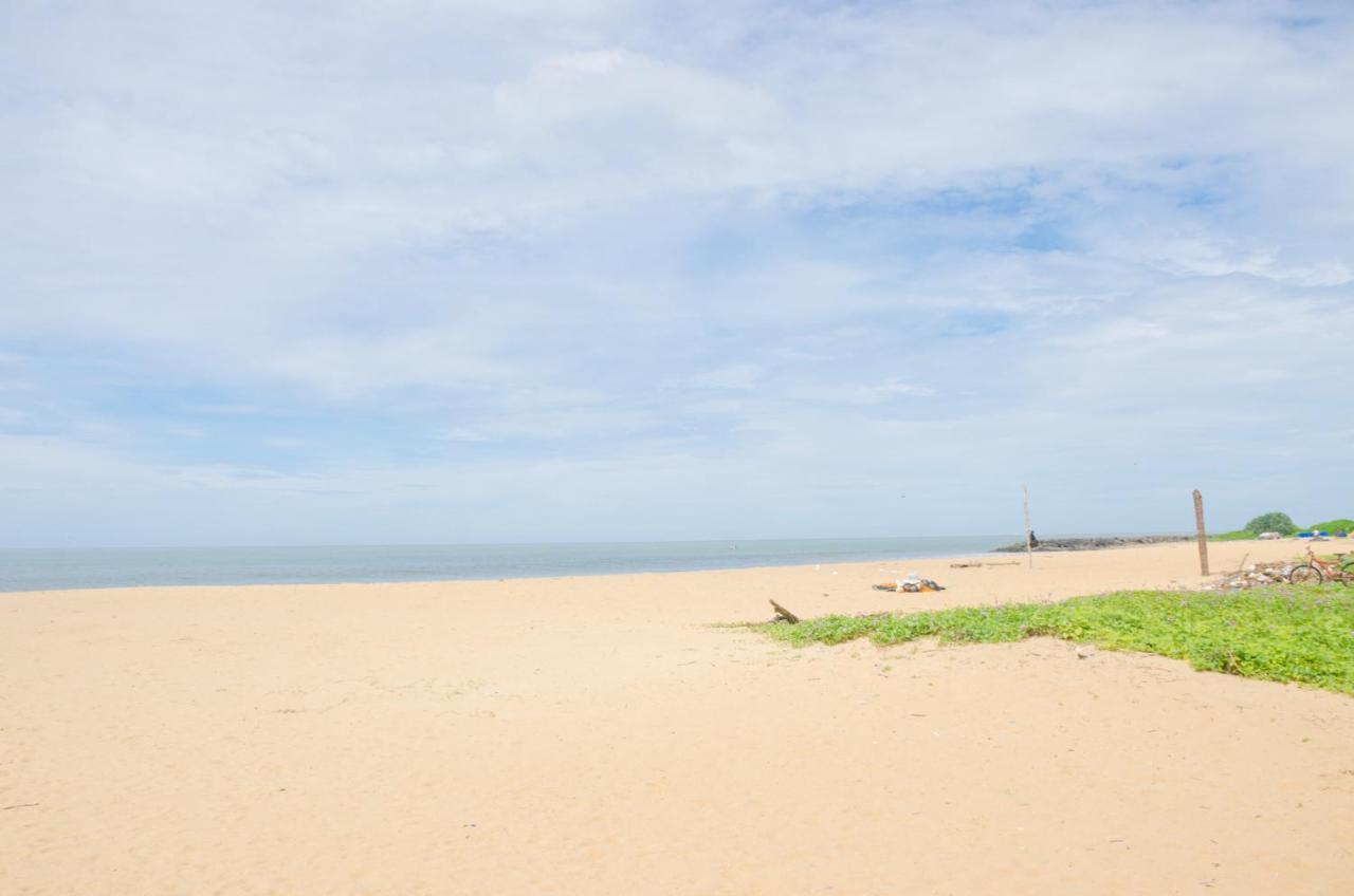 Zendara Hotel Negombo Esterno foto